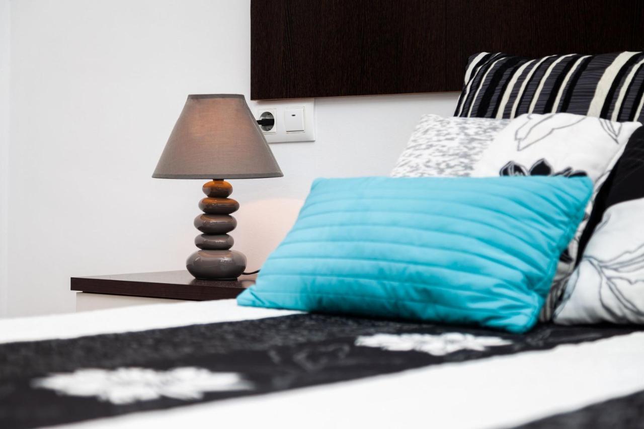 Apartamento Los Remedios Con Patio Andaluz Vejer de la Frontera Luaran gambar