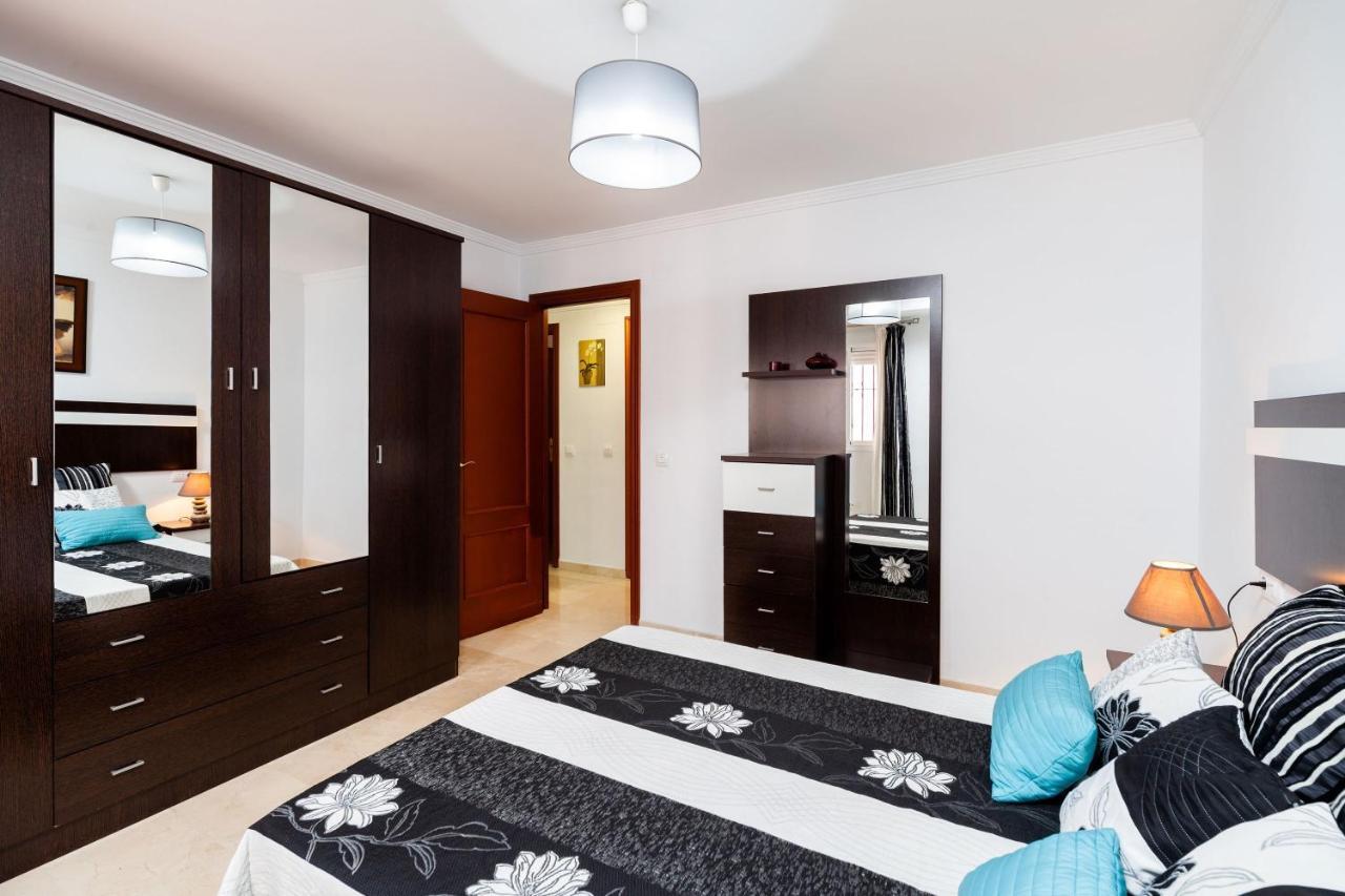 Apartamento Los Remedios Con Patio Andaluz Vejer de la Frontera Luaran gambar